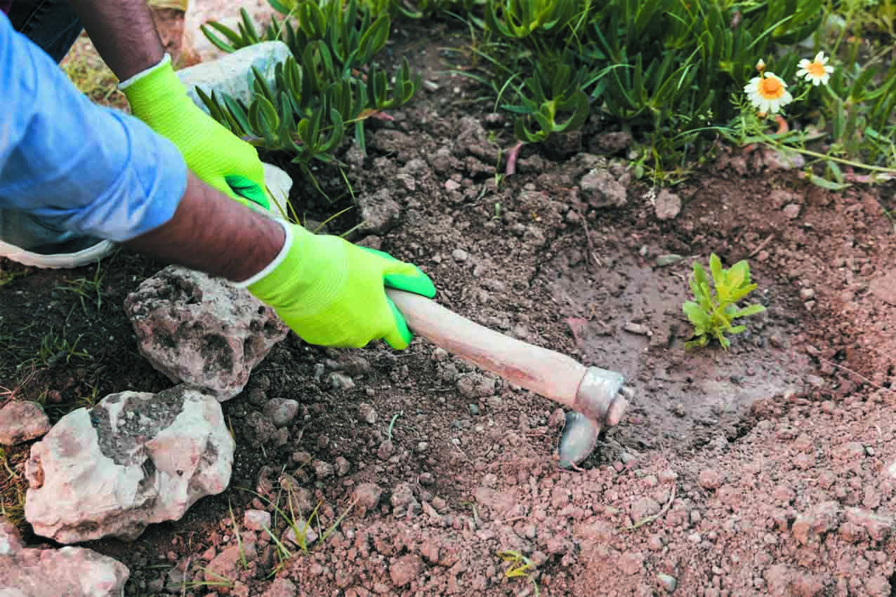 Landscaping Retaining Walls in Elizabethtown, KY - Village Green Landscaping Landscape Maintenance Services in Elizabethtown, KY